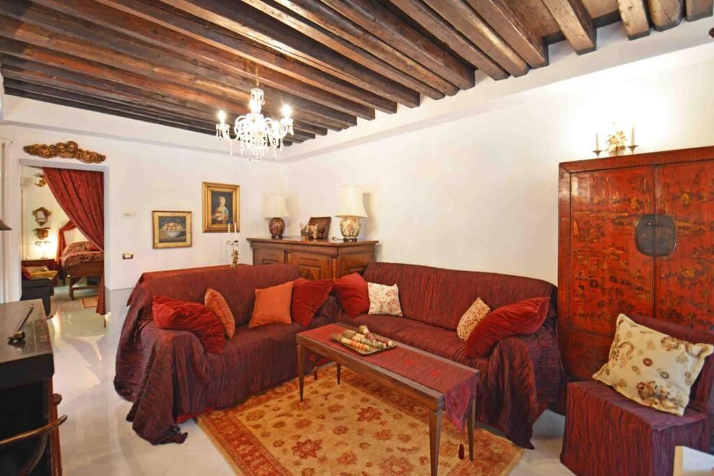 Zattere Cottage Close To Guggenheim Венеция Экстерьер фото